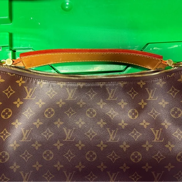 Louis Vuitton Sully MM Monogram Shoulder Bag - Picture 16 of 16